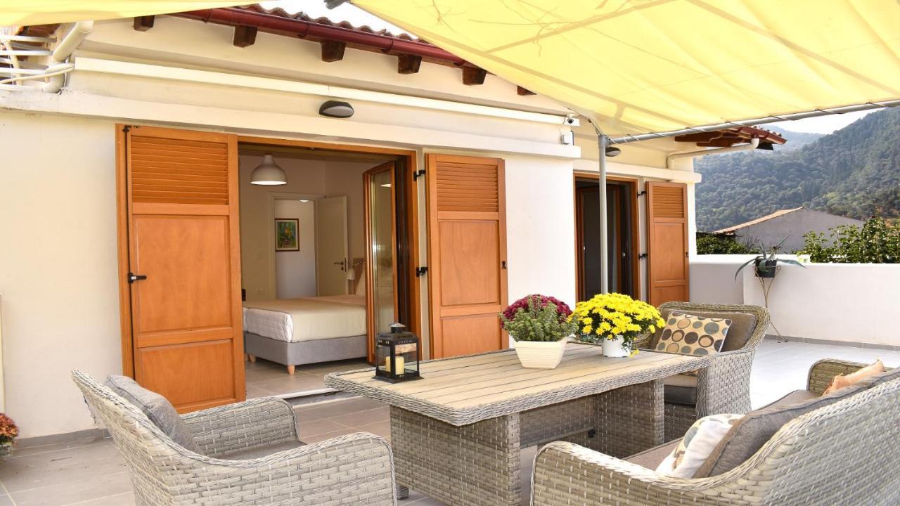 Вилла Platanus House Meskla Экстерьер фото